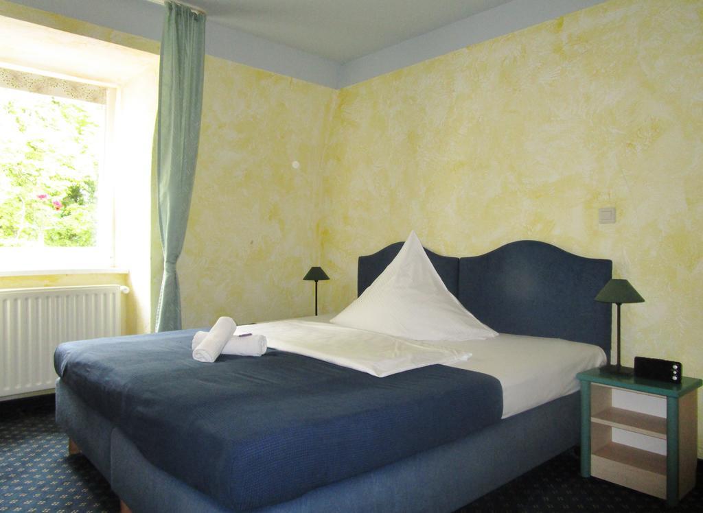 Hotel Ostseestern Kuehlungsborn Room photo