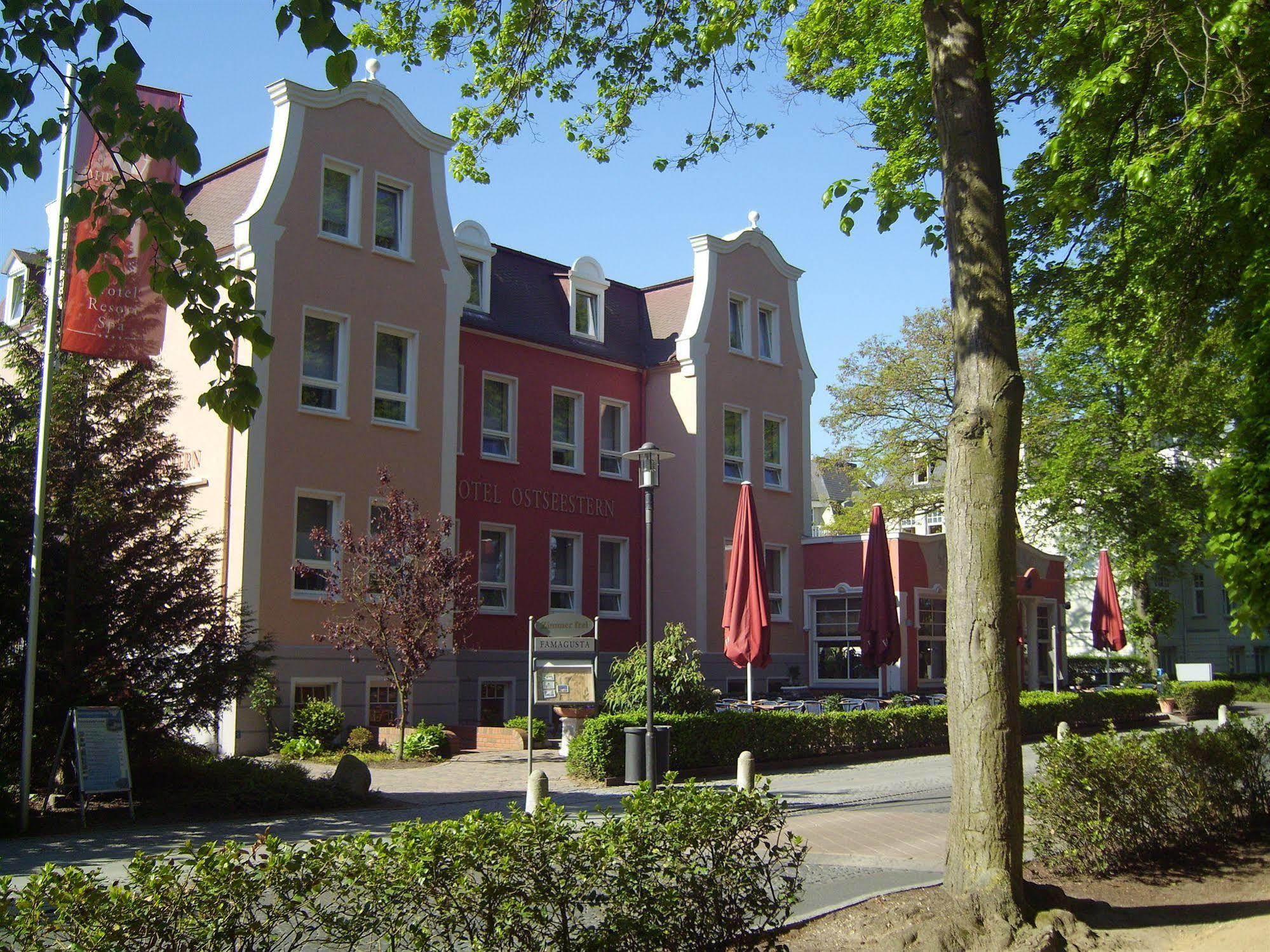 Hotel Ostseestern Kuehlungsborn Exterior photo